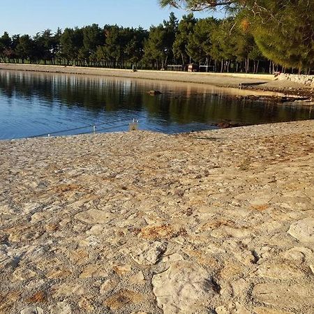 Lux Hotel Novigrad  Luaran gambar